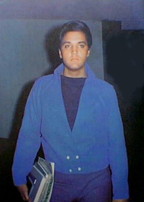 Elvis Presley - mit Bchern