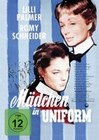 Mädchen in Uniform